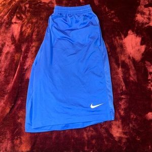 Men’s Nike Dry Fit basketball shorts